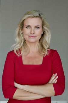 Carola Ferstl