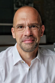 Dirk Gratzel